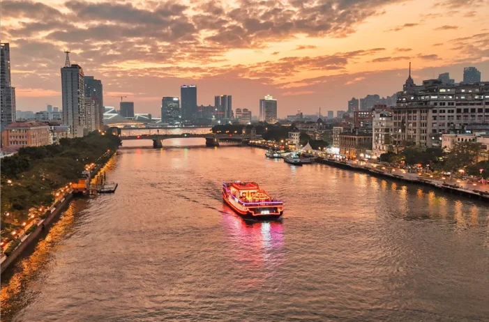 Custom content image 1 for Guangzhou: A Blend of History, Nightscapes & Culture